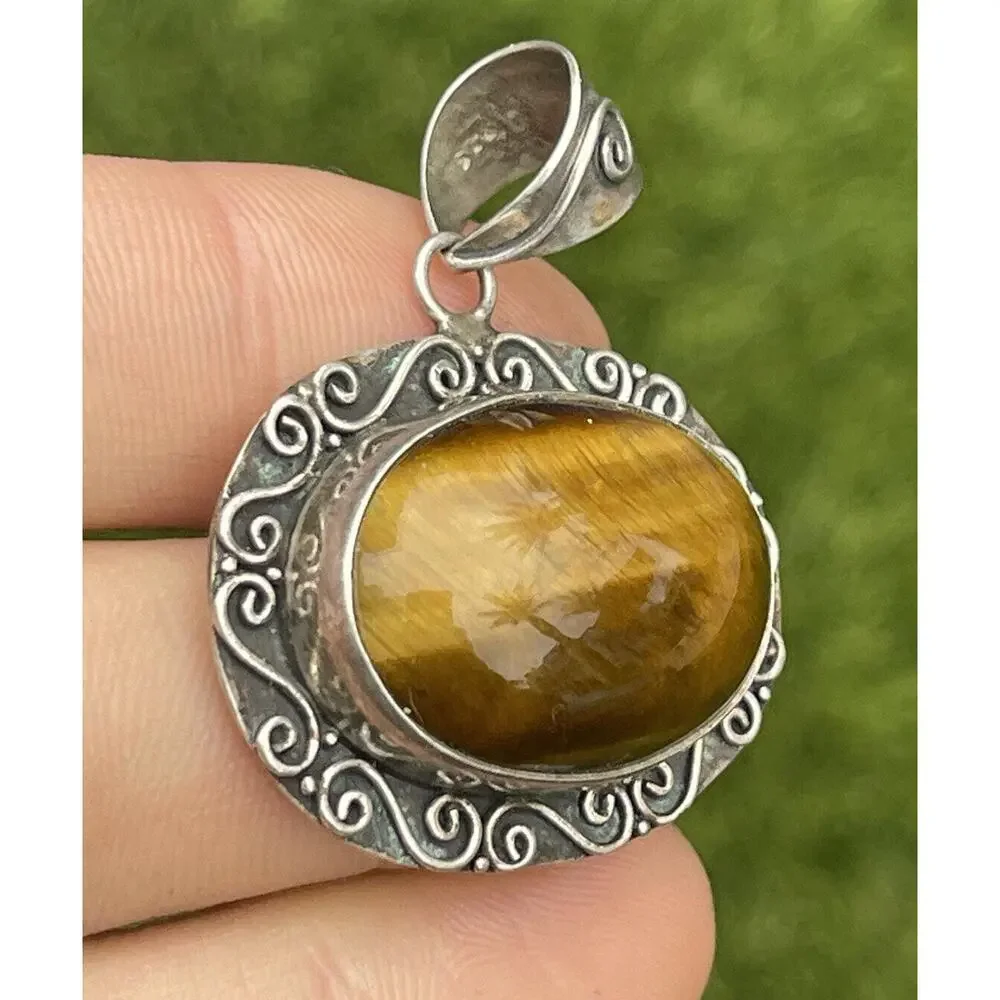 Vintage Sterling Silver Necklace 925 Pendant Tigers Eye Brown Stone